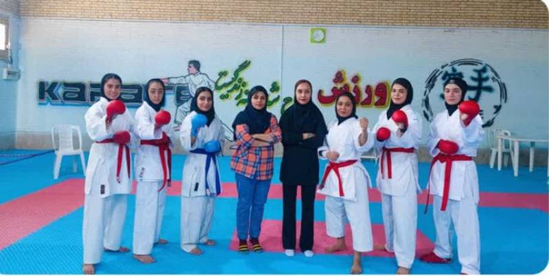 هرمزگان قهرمان مسابقات کاراته منطقه 6کشور شد